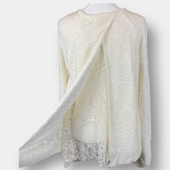 Lace Back Vented Sweater Long Sleeve Cream Size Large - Picture 2 of 8
